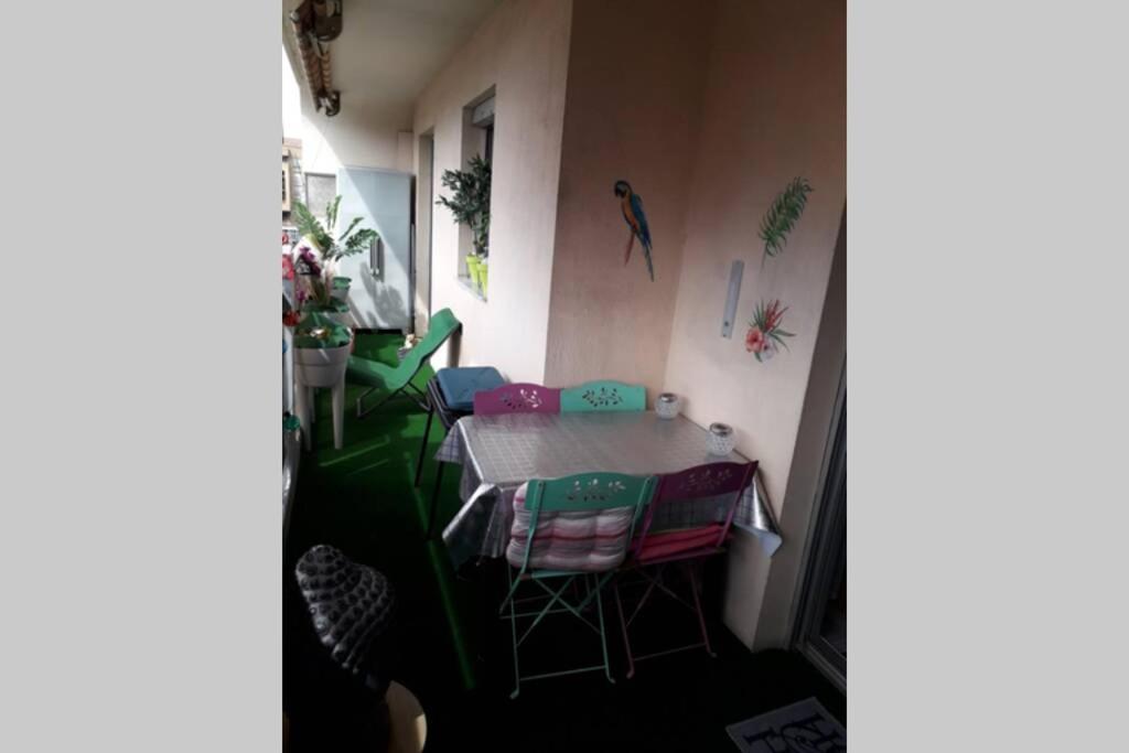 Chaleureux Appart 2 Pieces Entierement Renove. Daire Saint-Laurent-du-Var Dış mekan fotoğraf